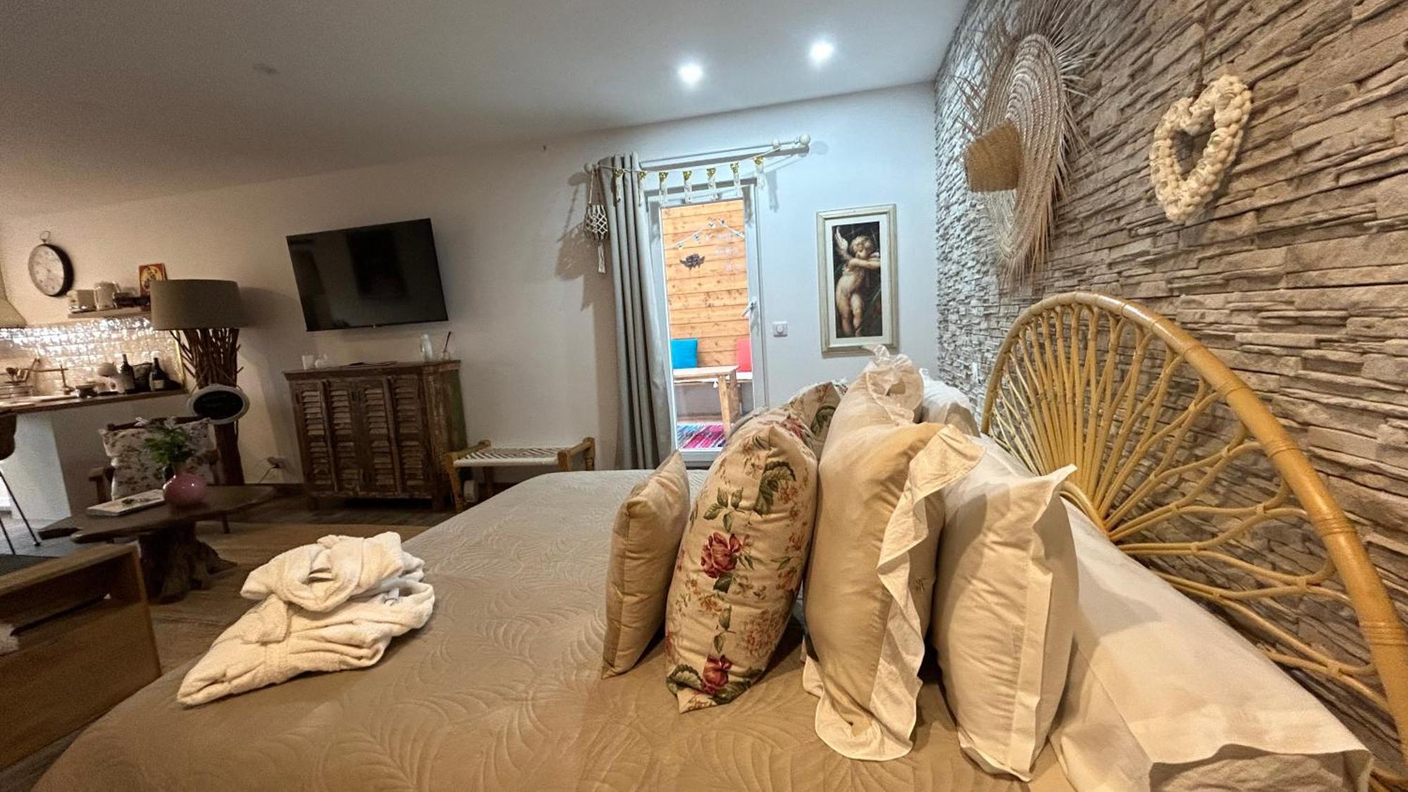 Loft Sauna Balneotherapie Beaucaire  Esterno foto